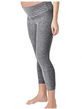 Beyond The Bump Yoga Spacedye Capri Leggings Medium